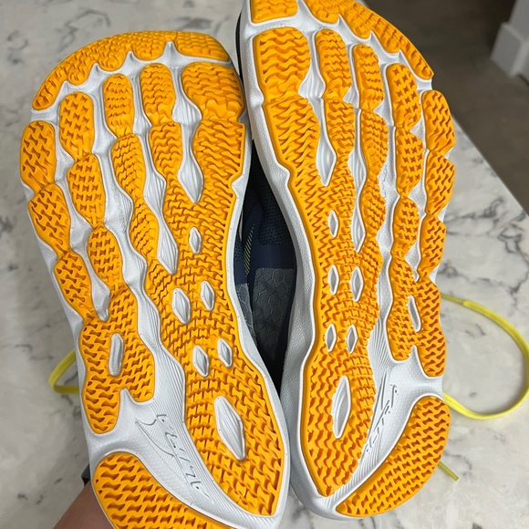 Altra Provision 6 Mens Sz 8 - Picture 6 of 6